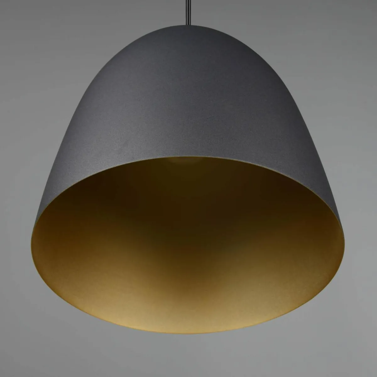 suspension_tilda__une_lampe_noiredore__cm_1.webp Best Reality Leuchten Suspension Tilda, à une lampe, noire/dorée Ø 25 cm