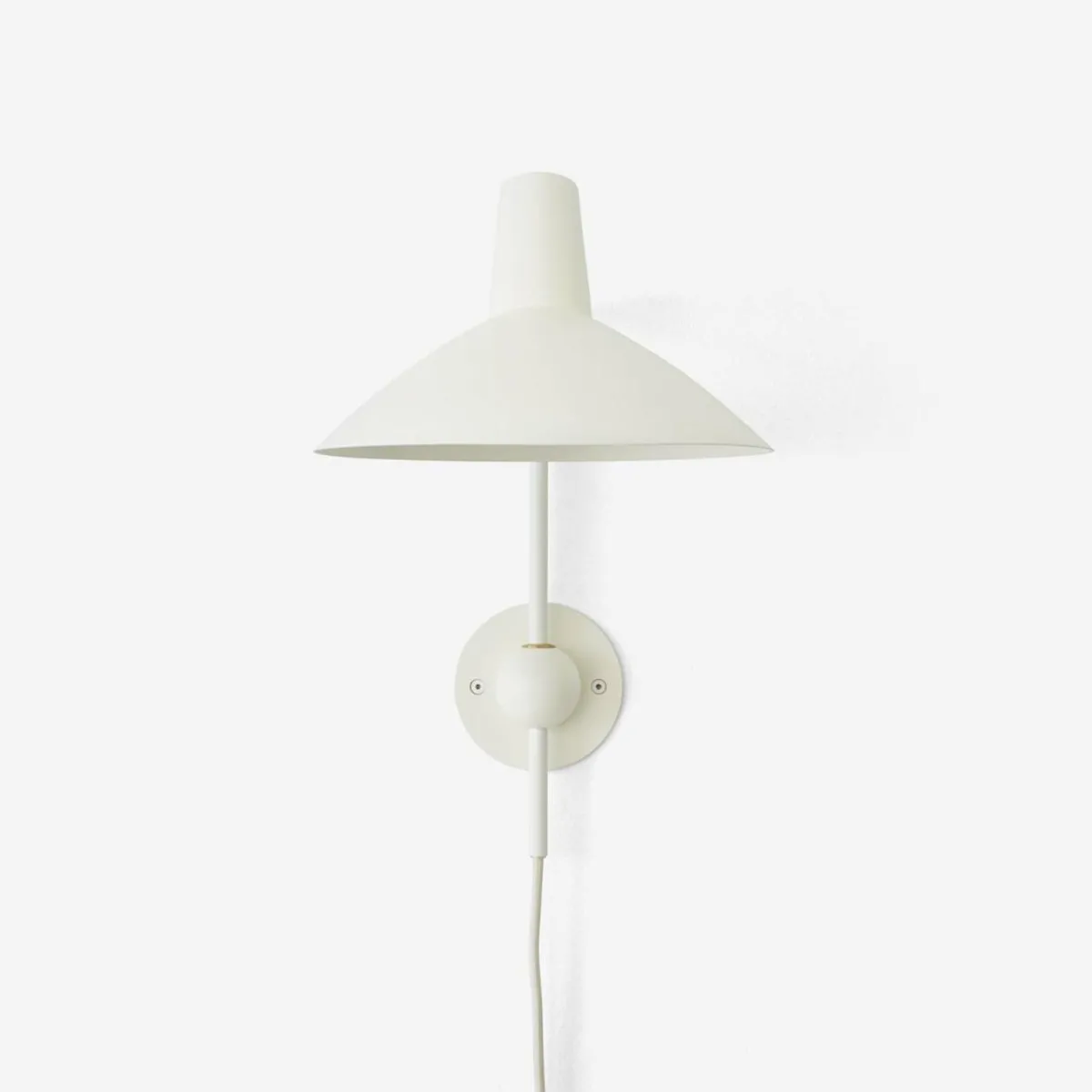 tradition_applique_murale_tripod_hm_blanc_cble_dalimentation__fiche_3.webp Sale &Tradition Applique murale Tripod HM12, blanc, câble d'alimentation à fiche